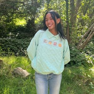 vintage green/blue golfing collared crewneck from the 90’s